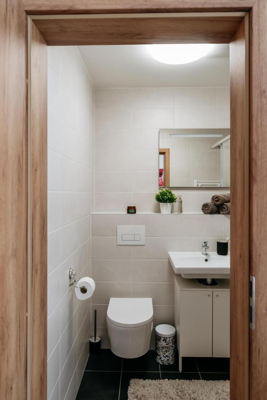 Appartamento Three Bedroom Aparment With Terrace By Days *